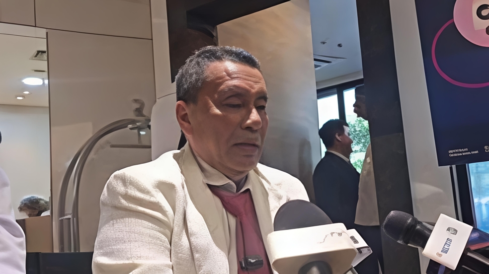 Hotman Paris Mundur Sebagai Pengacara Mantan Jampidsus